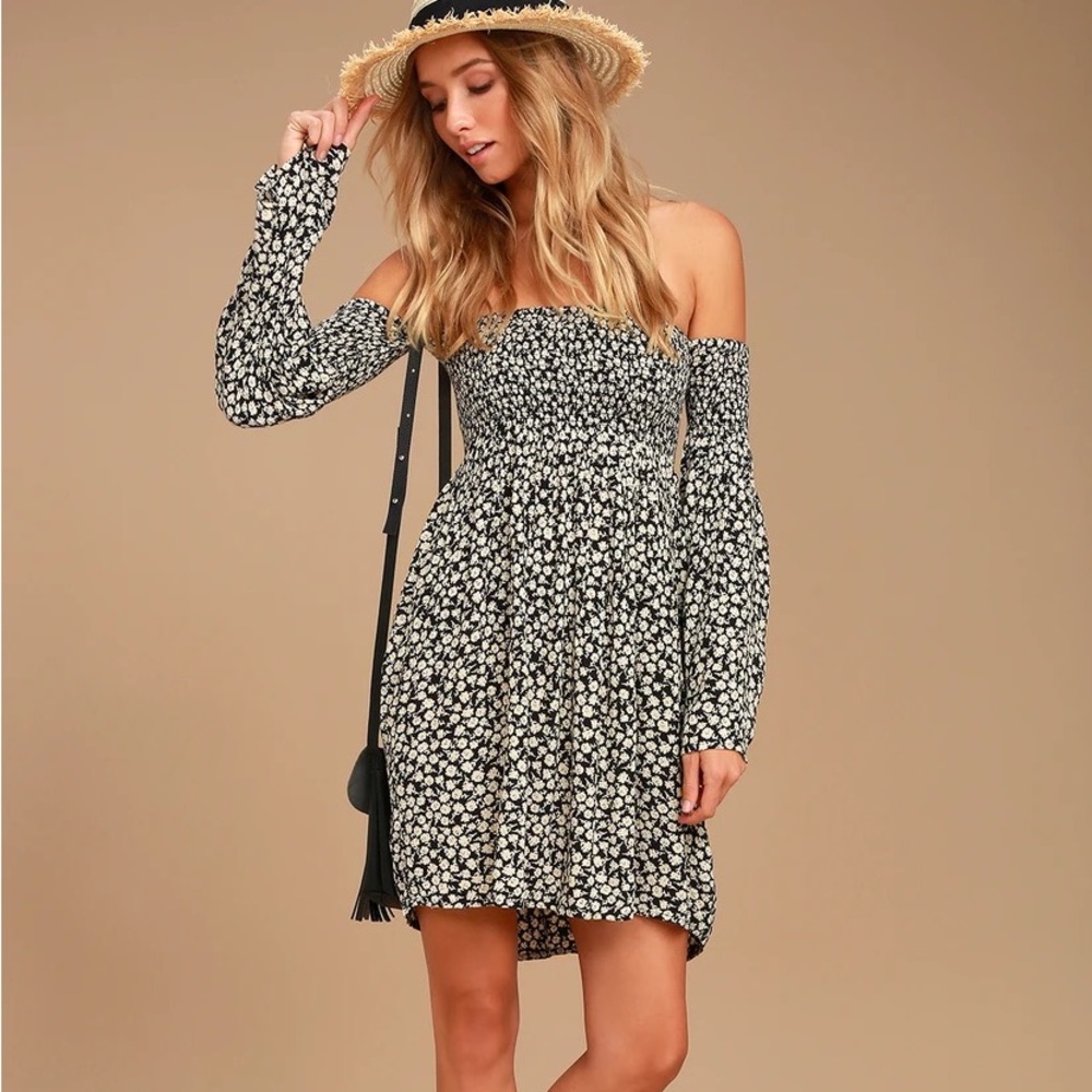 Billabong | Night Fox Black Floral Print Off-the-Shoulder Dress